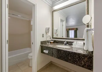 Rodeway Inn Adelanto US 395 hotel thumbnail 5