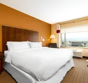 Four Points by Sheraton Kelowna Airport hotel detail image 4