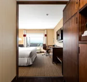 Four Points by Sheraton Kelowna Airport hotel detail image 7