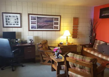 Plains Motel hotel thumbnail 4
