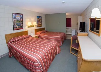 Plains Motel hotel thumbnail 6