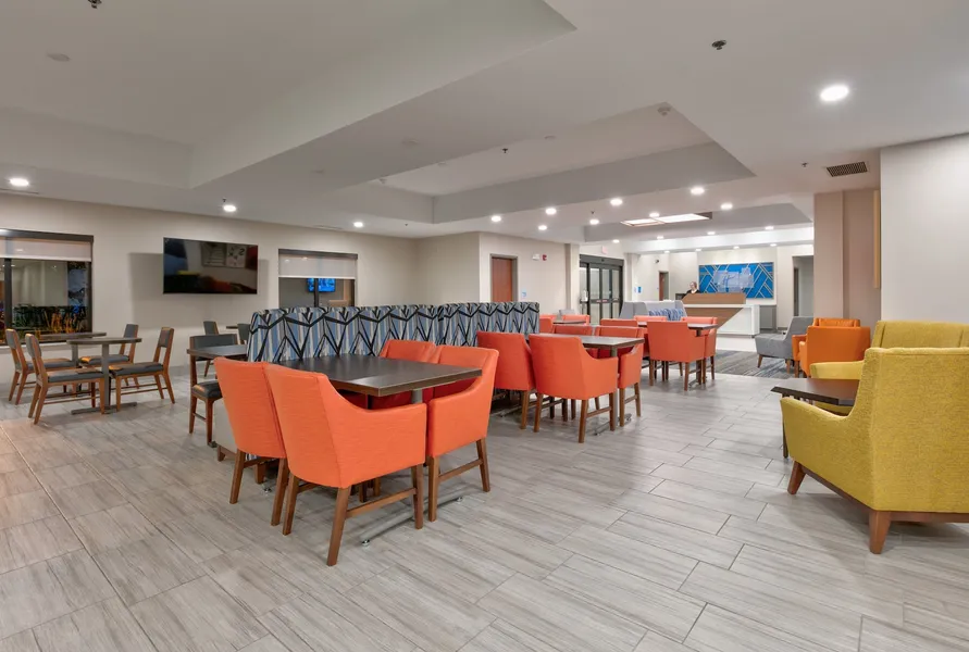 Holiday Inn Express Hotel & Suites Minneapolis SW - Shakopee by IHG hotel detail image 2