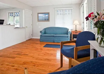 Ocean Park Inn hotel thumbnail 2