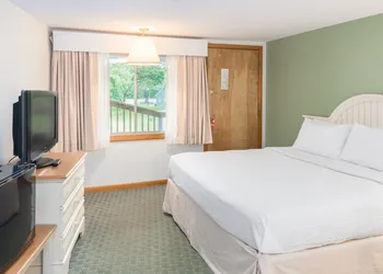 Ocean Park Inn hotel thumbnail 6