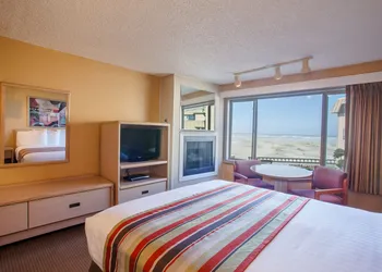 Ebb Tide Oceanfront Inn hotel thumbnail 5