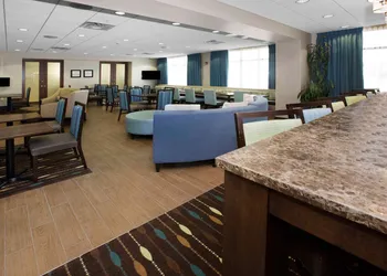 Hampton Inn Pittsburgh-Bridgeville hotel thumbnail 2