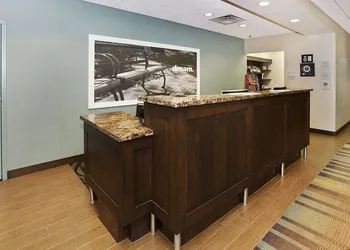 Hampton Inn Pittsburgh-Bridgeville hotel thumbnail 5