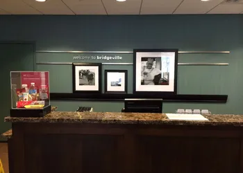 Hampton Inn Pittsburgh-Bridgeville hotel thumbnail 7