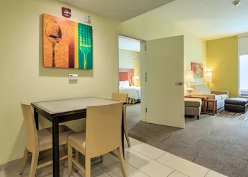 Home2 Suites by Hilton Erie, PA hotel thumbnail 8