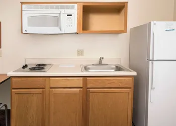 WoodSpring Suites Raleigh Apex hotel thumbnail 8