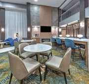 La Quinta Inn & Suites by Wyndham Dallas DFW Airport North hotel detail image 4