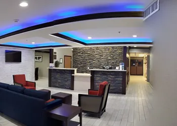 Comfort Inn & Suites North Little Rock JFK Blvd hotel thumbnail 2