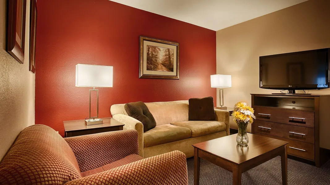 Best Western Plus Brandywine Inn & Suites hotel detail image 6
