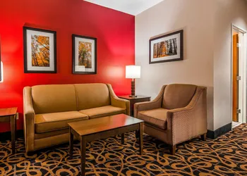 Best Western Plus Brandywine Inn & Suites hotel thumbnail 7