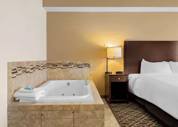 Best Western Paradise Inn hotel thumbnail 7