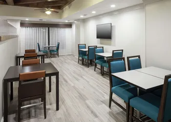 Hampton Inn Austin-Round Rock hotel thumbnail 3