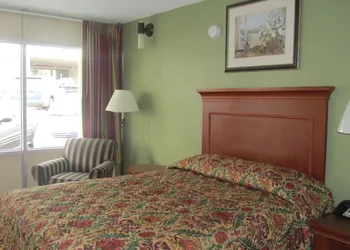 Sea Dunes Oceanfront hotel thumbnail 5
