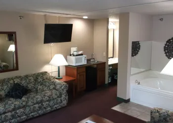 De Smet Super Deluxe Inn and Suites hotel thumbnail 5