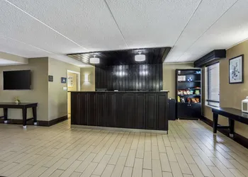 Best Western Harrisburg North Hotel hotel thumbnail 3
