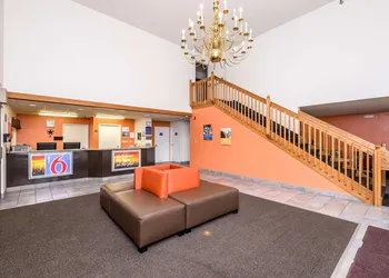 Motel 6 Waterloo, IA hotel thumbnail 6