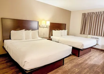 Baymont by Wyndham Findlay hotel thumbnail 8