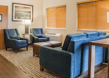 Comfort Inn Marshalltown South hotel thumbnail 4