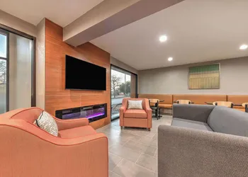 Hawthorn Extended Stay by Wyndham Bedford / Dallas hotel thumbnail 3