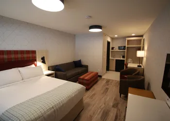 Mountaineer Lodge hotel thumbnail 5