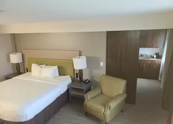Country Inn & Suites by Radisson, Portland International Airport, OR hotel thumbnail 4