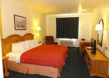 Motel 6 Portland, IN hotel thumbnail 4
