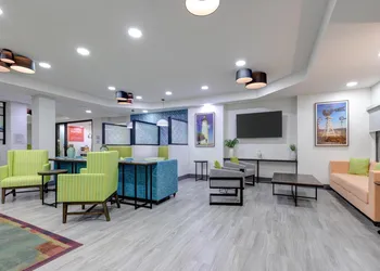 Hampton Inn Houston Deer Park Ship Area hotel thumbnail 3