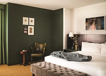 Park MGM Las Vegas hotel thumbnail 4