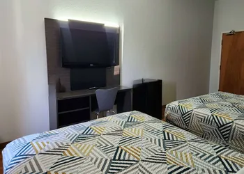 Baymont by Wyndham San Antonio Airport hotel thumbnail 7