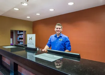 Hampton Inn & Suites Oklahoma City - South hotel thumbnail 4