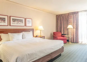 University Place Hotel & Conference Center hotel thumbnail 5
