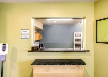 WoodSpring Suites Houston Baytown hotel thumbnail 4