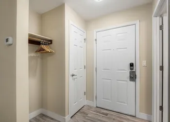 Bend Riverside Rentals hotel thumbnail 4