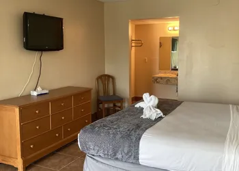 Altamonte Springs Hotel and Suites hotel thumbnail 6