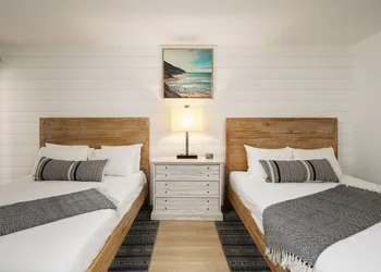 The Surfbreak Hotel hotel thumbnail 8