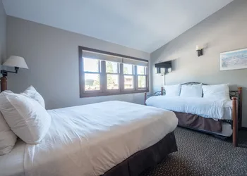 Elk Mountain Lodge hotel thumbnail 5