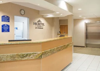 Microtel Inn & Suites by Wyndham Plattsburgh hotel thumbnail 3