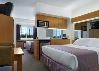 Microtel Inn & Suites by Wyndham Plattsburgh hotel thumbnail 5