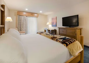 Best Western Plus Kentwood Lodge hotel thumbnail 5
