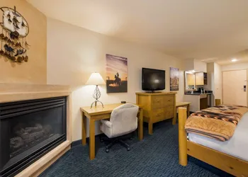 Best Western Plus Kentwood Lodge hotel thumbnail 6