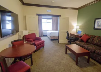 Chateau Nova Peace River hotel thumbnail 5