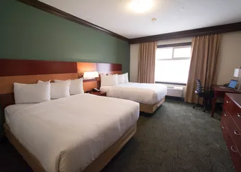 Chateau Nova Peace River hotel thumbnail 7