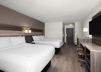Garner Hotel August West by IHG hotel thumbnail 6