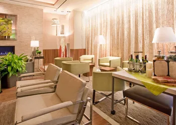 Hilton Garden Inn New York/Central Park South-Midtown West hotel thumbnail 6