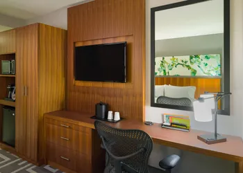 Hilton Garden Inn New York/Central Park South-Midtown West hotel thumbnail 7
