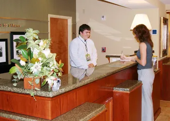 Hampton Inn Athens hotel thumbnail 5